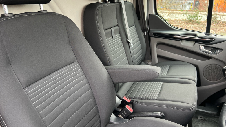 Ford Transit Custom 280 L1 Diesel Fwd 2.0 EcoBlue 130ps Low Roof Limited Van